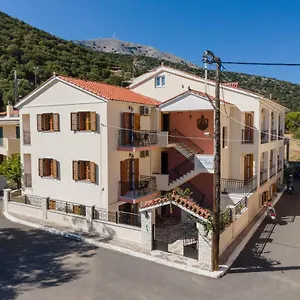 Alexatos & Aparthotel