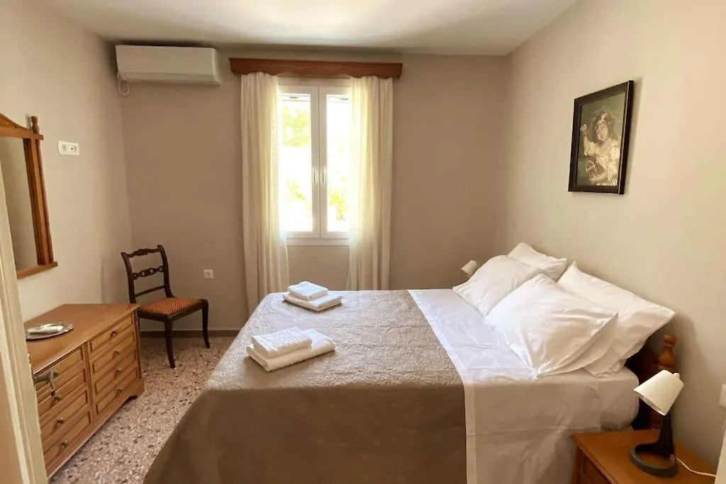 Holiday home Bee Home - Holiday Cottage Agia Efimia Greece