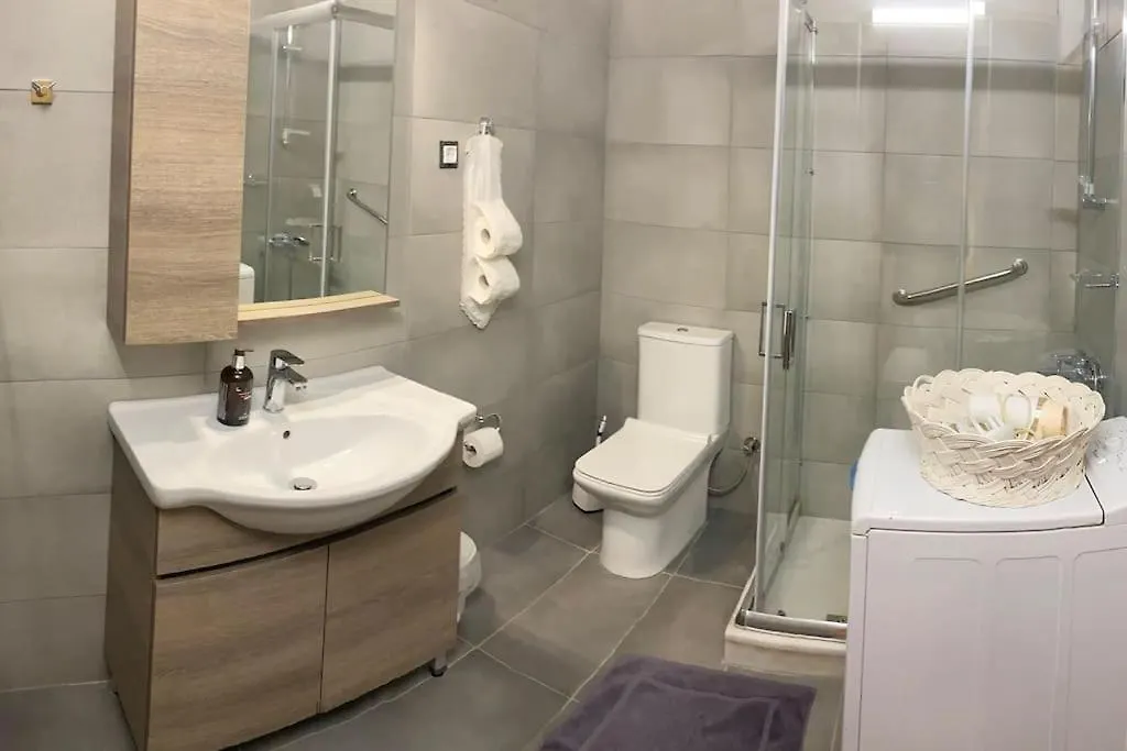 Bee Home - Holiday Cottage Agia Efimia